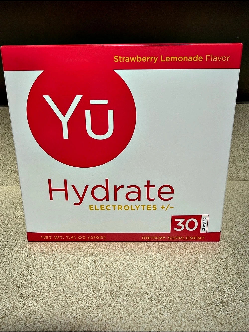Yu Hydrate Electrolytes +/− +/− Strawberry Lemonade